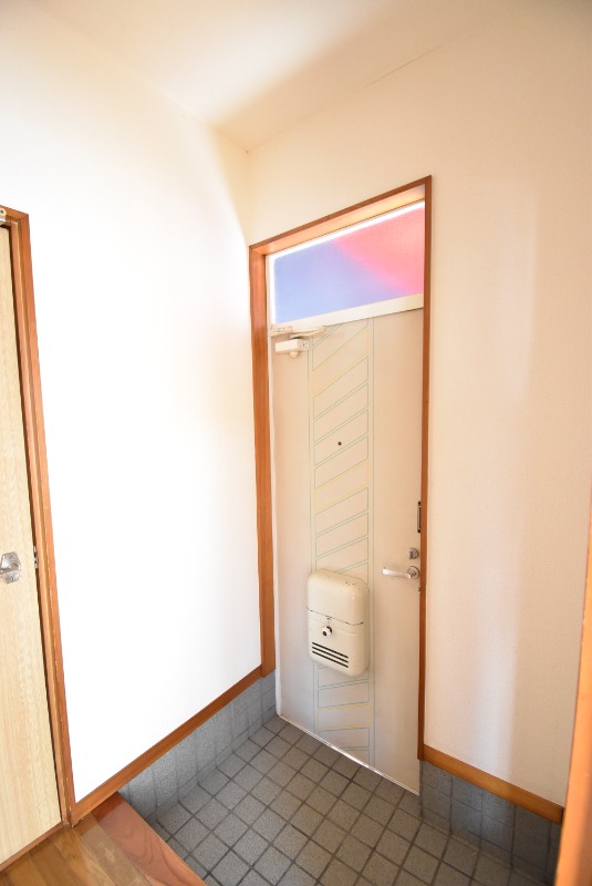 ��ʌ��z�J�s���z�J�P�O���ڂ̃A�p�[�g�̌���