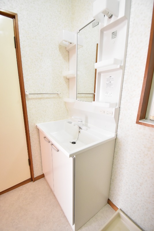 ��ʌ��z�J�s���z�J�P�O���ڂ̃A�p�[�g�̐��ʏ�