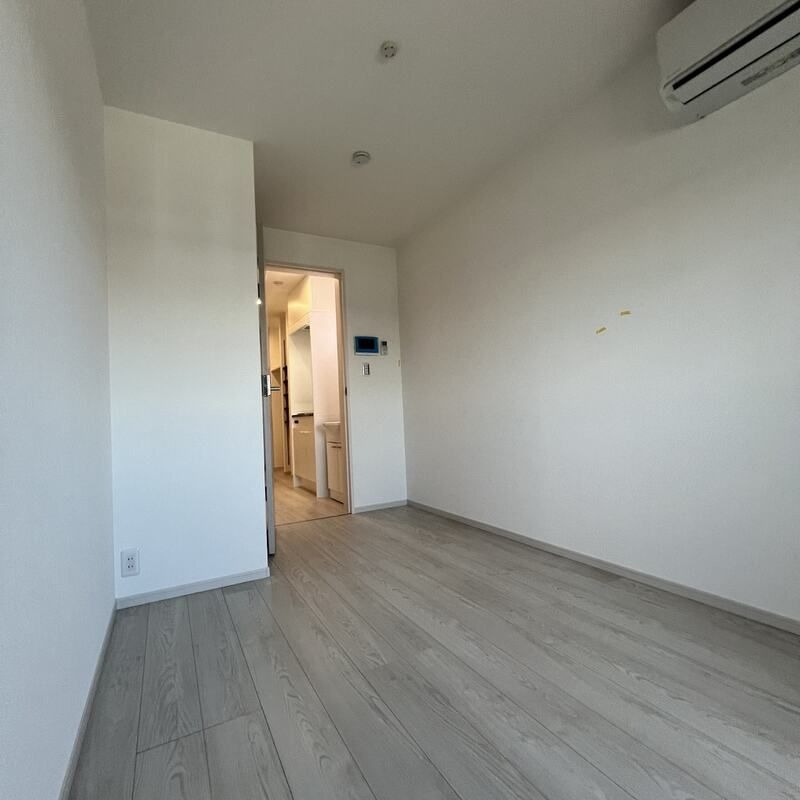 ��ʌ��������܎s������{�����Q���ڂ̃A�p�[�g�̋��ԁE���r���O