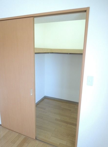 ��ʌ��������܎s�΋�厚�����̃}���V�����̎��[