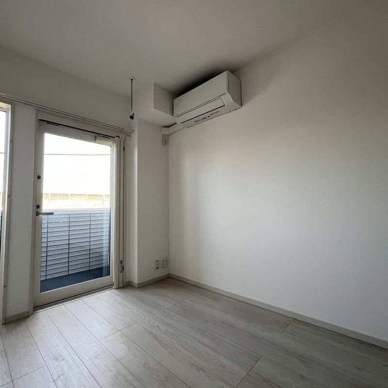 ��ʌ��������܎s������{�����Q���ڂ̃A�p�[�g�̂��̑������E�X�y�[�X