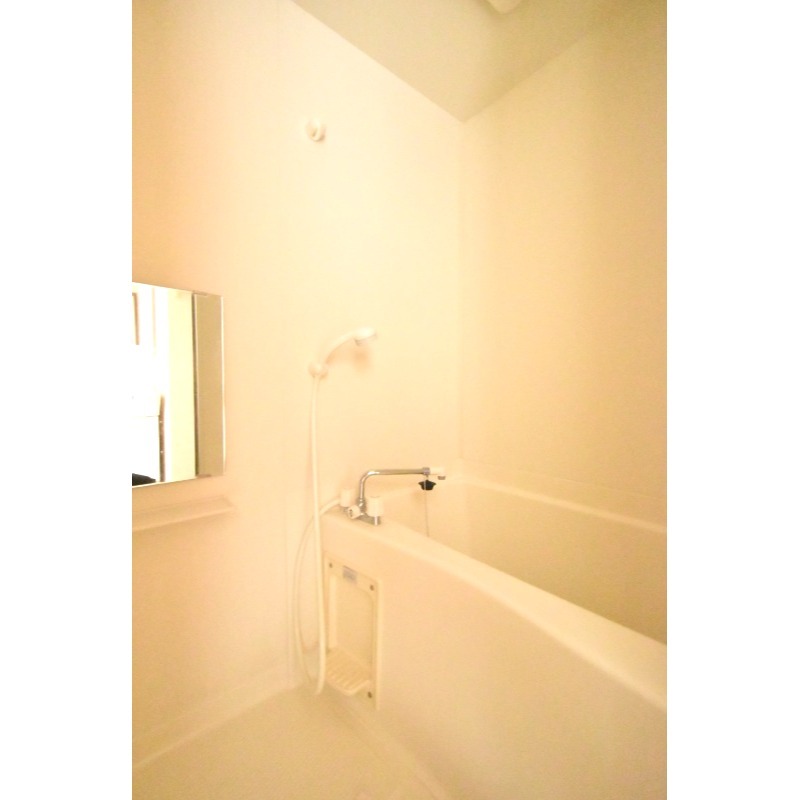 ��ʌ��z�J�s�ԎR���P���ڂ̃}���V�����̃o�X