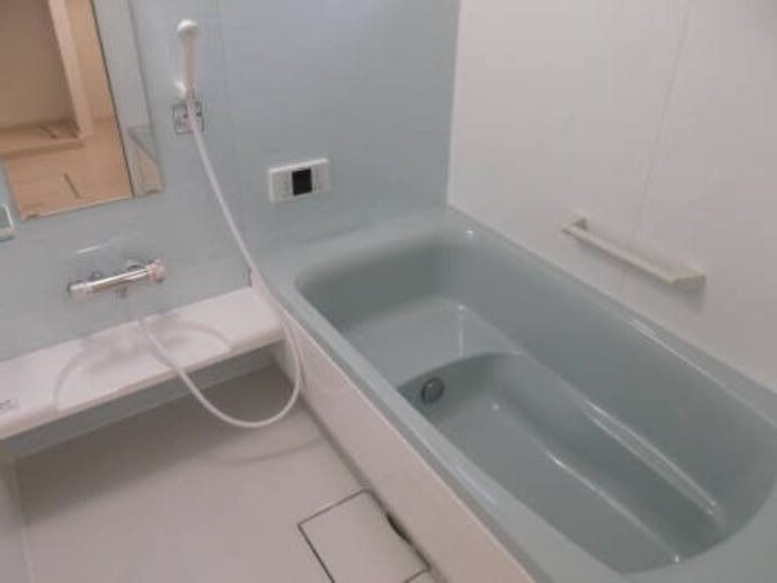 ��ʌ��z�J�s���C�N�^�E���P���ڂ̃A�p�[�g�̃o�X