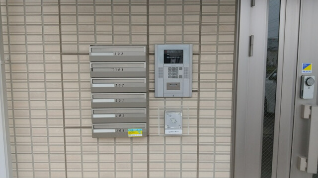 ��ʌ��z�J�s���C�N�^�E���P���ڂ̃A�p�[�g�̂��̑�