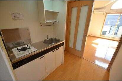 ��ʌ��������܎s�������˂T���ڂ̃A�p�[�g�̃L�b�`��