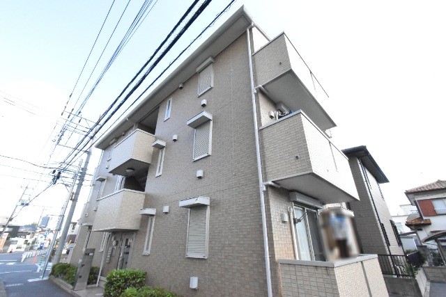 ��ʌ��z�J�s���������̃A�p�[�g�̌����O��