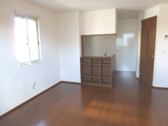 ��ʌ��z�J�s���������̃A�p�[�g�̋��ԁE���r���O