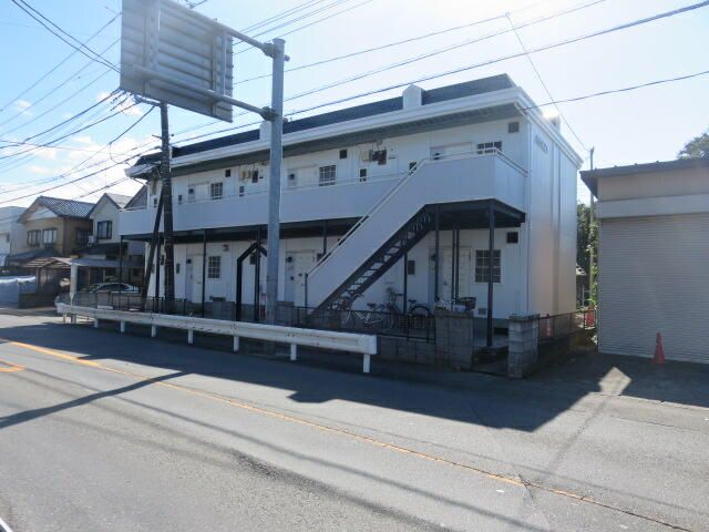 ��ʌ�����s�厚�ؑ]�C�̃A�p�[�g�̌����O��