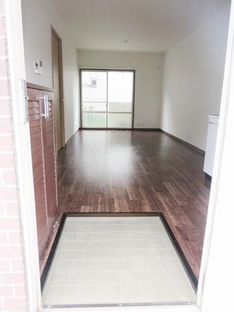 ��ʌ�����s�厚�ؑ]�C�̃A�p�[�g�̌���