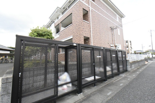 ��ʌ��k�����S�ɓޒ����h��S���ڂ̃A�p�[�g�̂��̑�