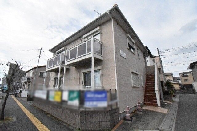 ��ʌ��@�c�s���R����1-22�̃A�p�[�g�̌����O��