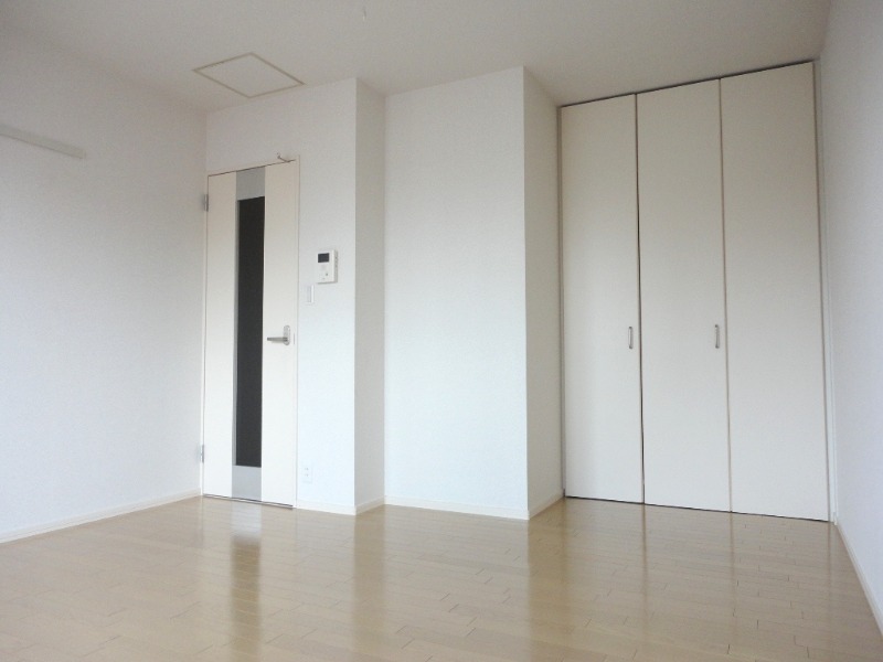 ��ʌ��������܎s������㗎���W���ڂ̃}���V�����̋����E���r���O