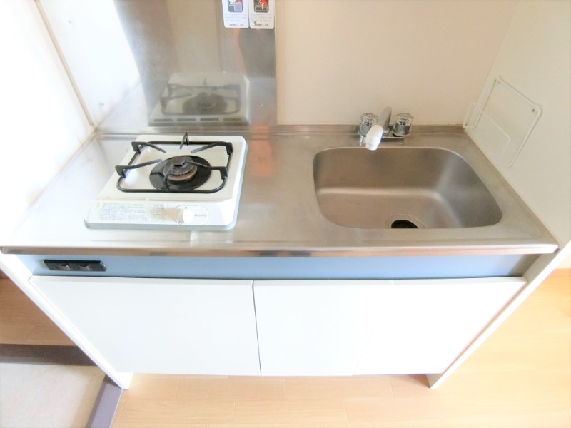 ��ʌ��������܎s�΋擌�Y�a�T���ڂ̃A�p�[�g�̃L�b�`��