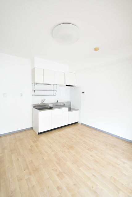 ��ʌ��������܎s��{��x�̓����Q���ڂ̃}���V�����̋��ԁE���r���O