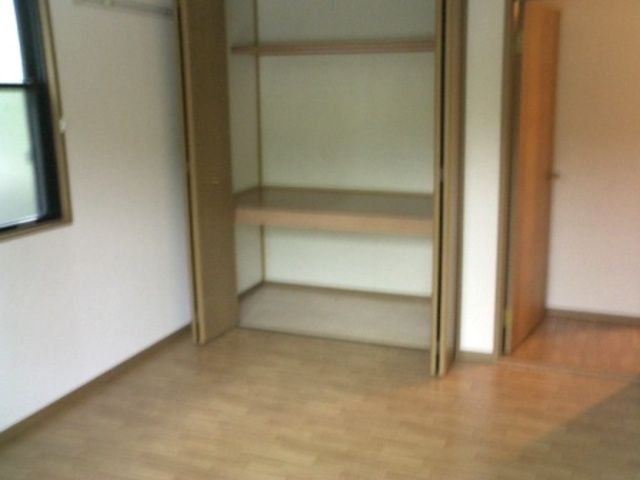 ��ʌ��������܎s�k��y�C���̃A�p�[�g�̎��[