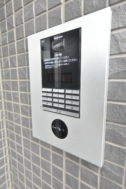 ��ʌ��z�J�s���C�N�^�E���V���ڂ̃A�p�[�g�̂��̑�