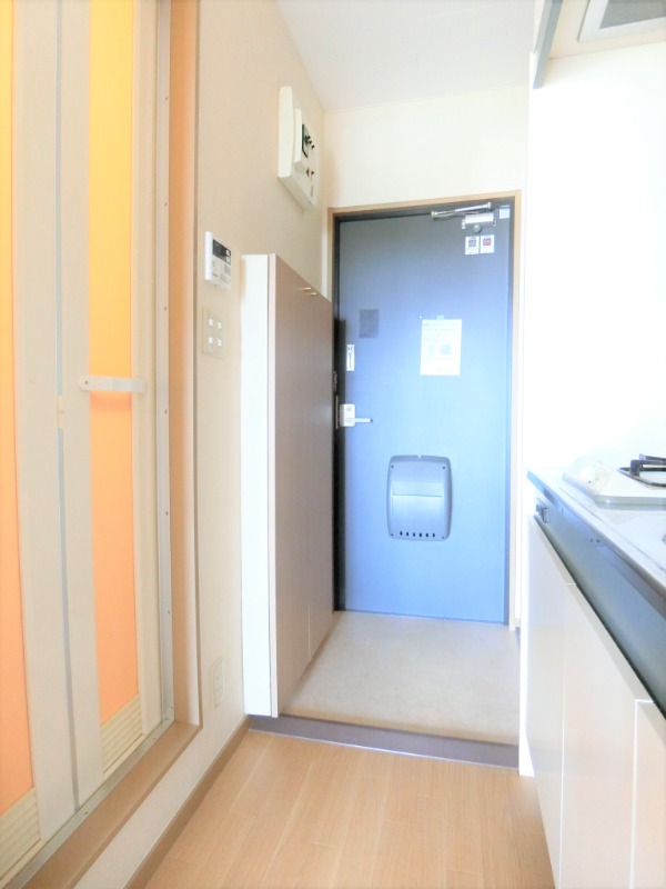 ��ʌ��������܎s�΋擌�Y�a�T���ڂ̃A�p�[�g�̌���