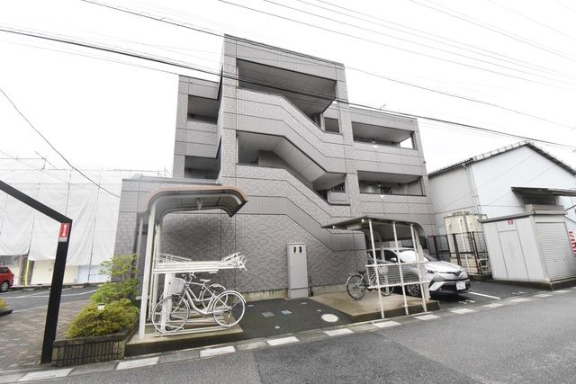 ��ʌ�����s�]�˂R����11-21�̃}���V�����̌����O��