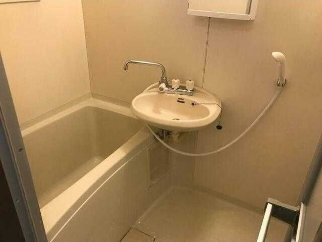 ��ʌ��������܎s������㗎���W���ڂ̃A�p�[�g�̐��ʏ�