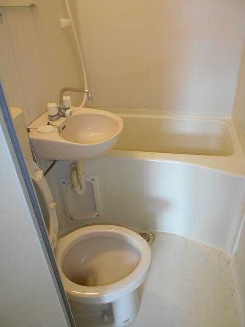 ��ʌ��z�J�s�z���J�Q���ڂ̃}���V�����̃o�X