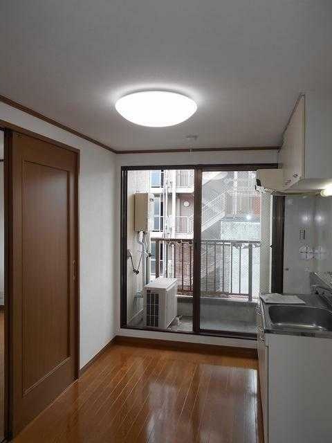 ��ʌ��z�J�s�z���J�Q���ڂ̃}���V�����̂��̑������E�X�y�[�X