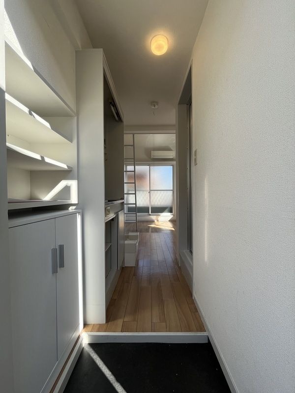 ��ʌ���z�s�厚���Ԃ̃A�p�[�g�̌���