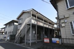 ��ʌ��������܎s�����擌��{�U����38-11�̃A�p�[�g�̌����O��