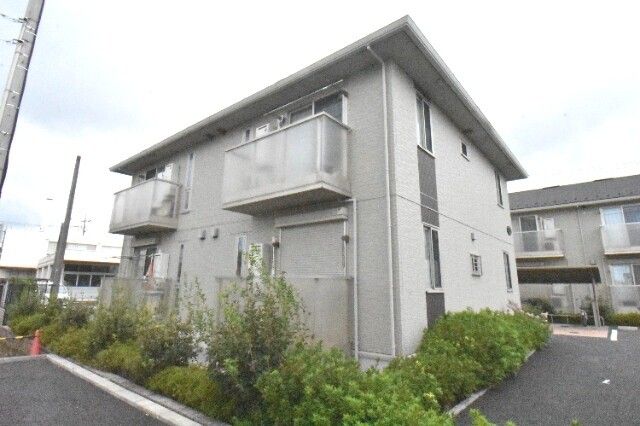 ��ʌ������s��ʖ�941-2�̃A�p�[�g�̌����O��