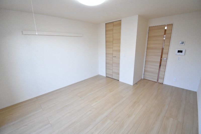 ��ʌ��������܎s���搼��{�Q���ڂ̃A�p�[�g�̋��ԁE���r���O