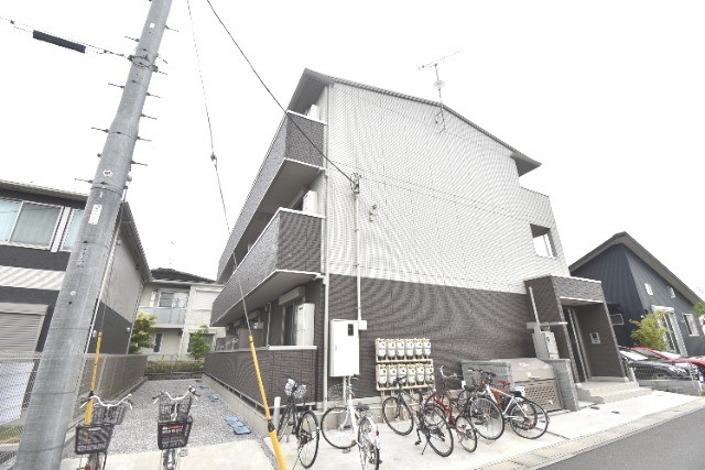 ��ʌ��������܎s���搼��{�Q���ڂ̃A�p�[�g�̌����O��