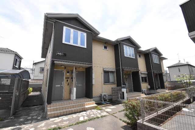 ��ʌ�����s�씵���J�Q���ڂ̃A�p�[�g�̌����O��