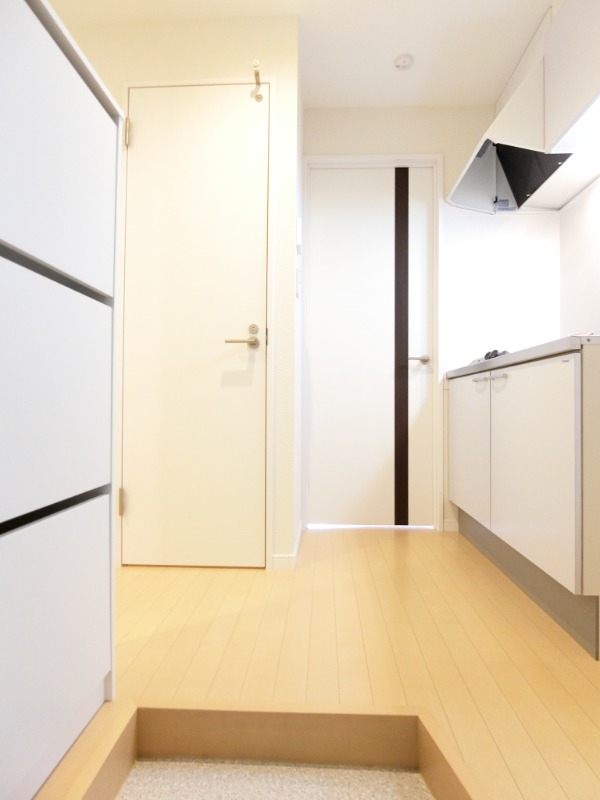 ��ʌ�����s�����R���ڂ̃A�p�[�g�̌���