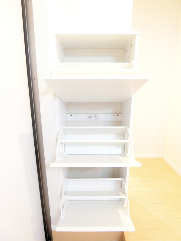 ��ʌ�����s�����R���ڂ̃A�p�[�g�̂��̑�