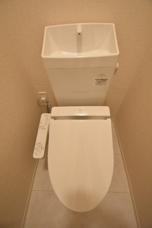 ��ʌ��������܎s���搼��{�Q���ڂ̃A�p�[�g�̃g�C��