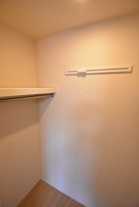 ��ʌ��������܎s���搼��{�Q���ڂ̃A�p�[�g�̎��[