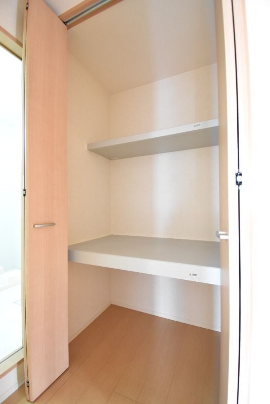 ��ʌ�����s�씵���J�Q���ڂ̃A�p�[�g�̎��[