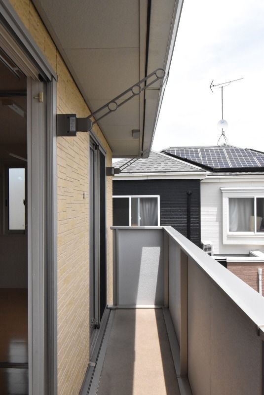 ��ʌ�����s�씵���J�Q���ڂ̃A�p�[�g�̃o���R�j�[