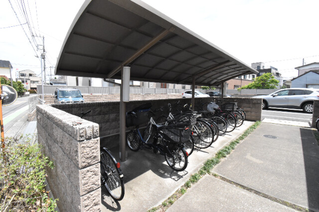 ��ʌ�����s�씵���J�Q���ڂ̃A�p�[�g�̂��̑�