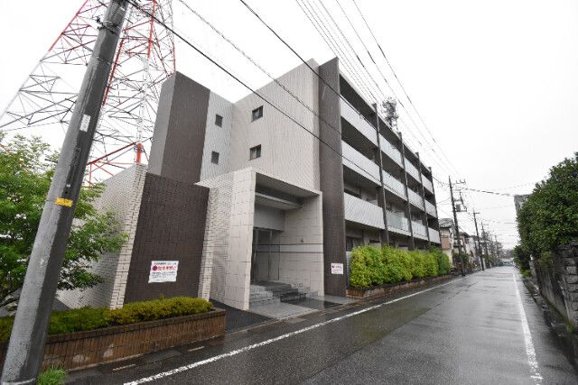 ��ʌ�����s������R����4-39�̃}���V�����̌����O��