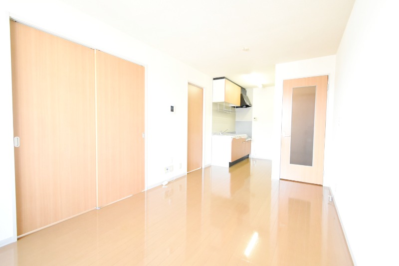 ��ʌ�����s�厚���s�̃A�p�[�g�̋��ԁE���r���O