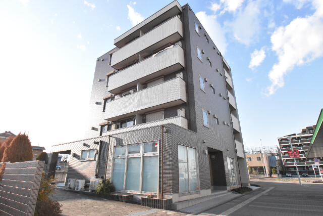 ��ʌ��������܎s�΋�厚����c�̃}���V�����̌����O��