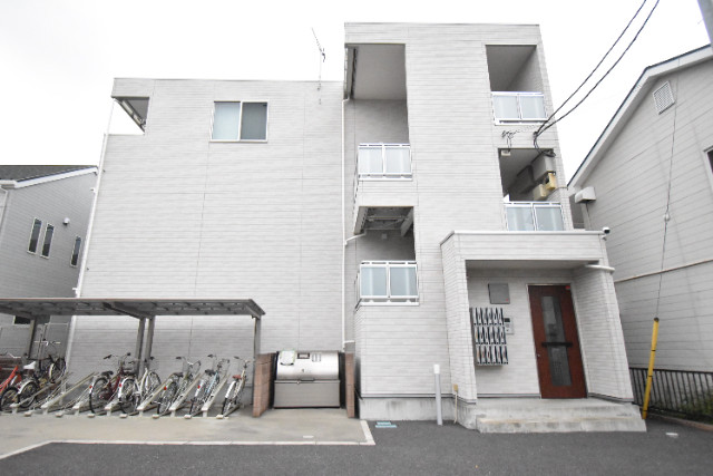 ��ʌ��������܎s�k�擌�听���Q���ڂ̃}���V�����̌����O��