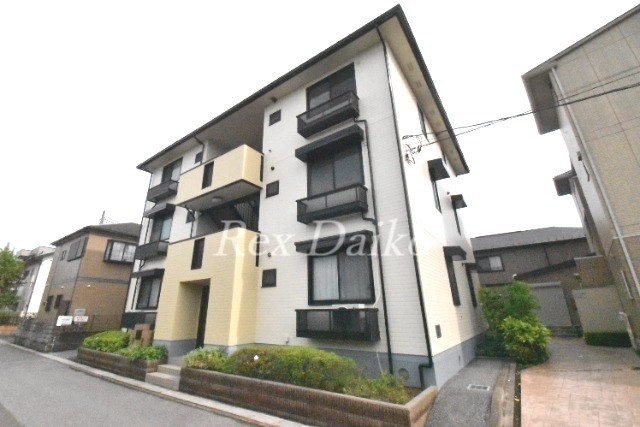 ��ʌ��z�J�s���z�J�Q����20-1�̃A�p�[�g�̌����O��