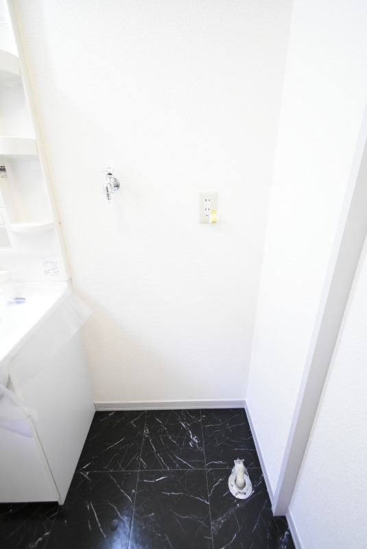 ��ʌ�����s�厚���s�̃A�p�[�g�̂��̑�