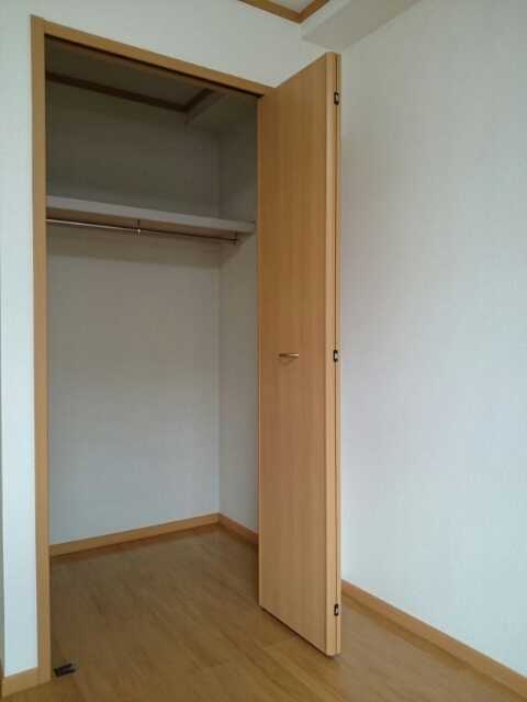 ��ʌ�����s�����S���ڂ̃A�p�[�g�̎��[