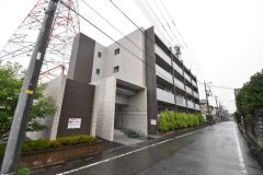 ��ʌ�����s������R����4-39�̃}���V�����̌����O��